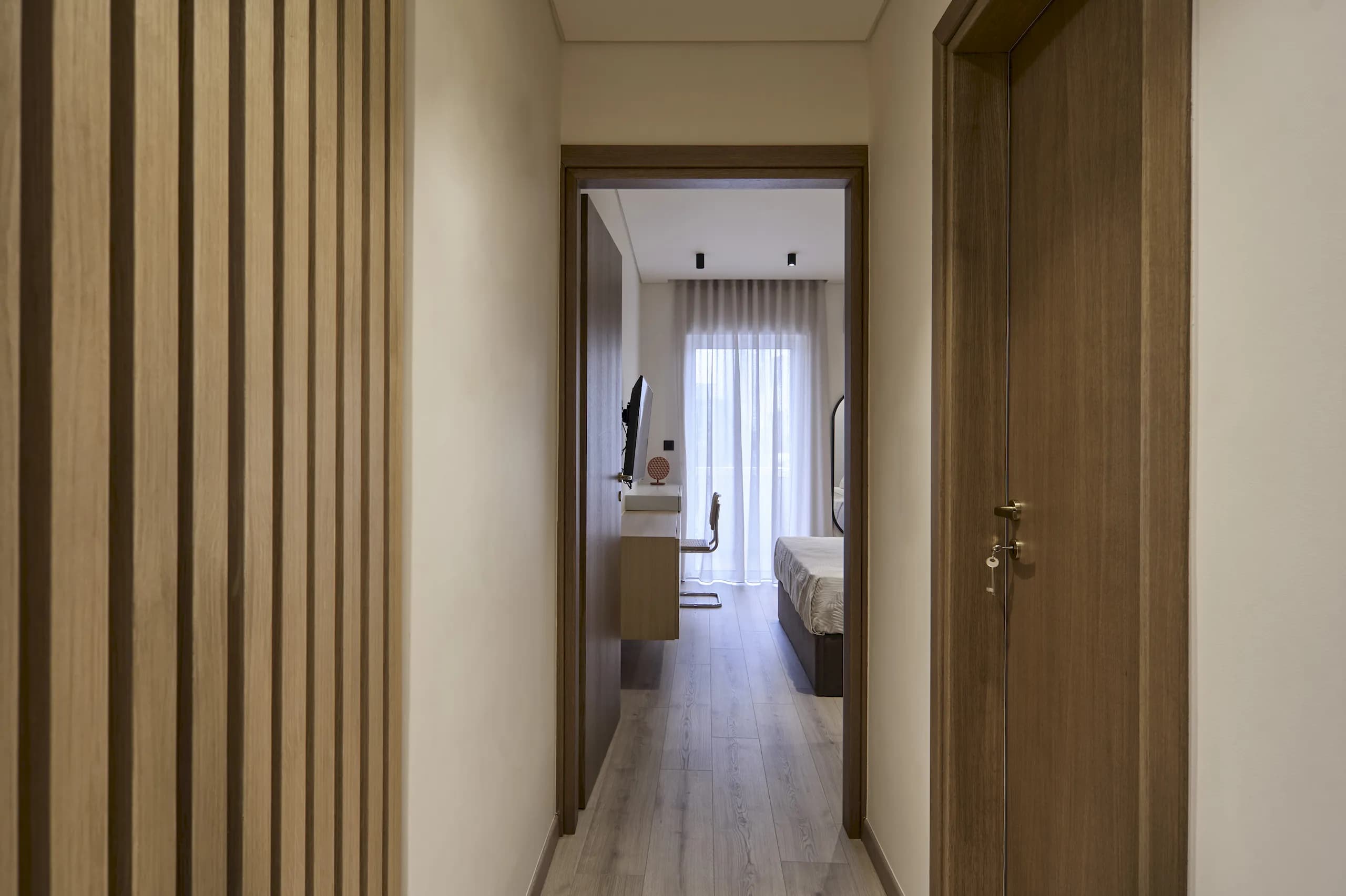 Fully Renovated Apartment in Petralona 15